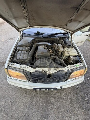 Mercedes C 180-9