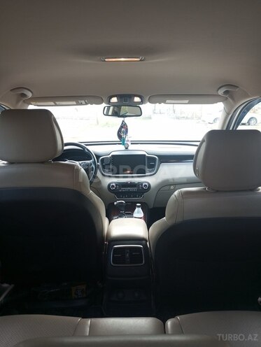 Kia Sorento-6