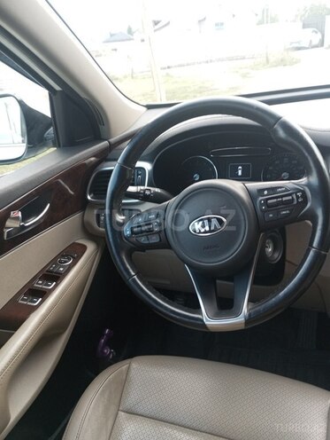 Kia Sorento-3