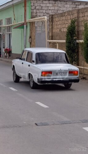 LADA (VAZ) 2107-2