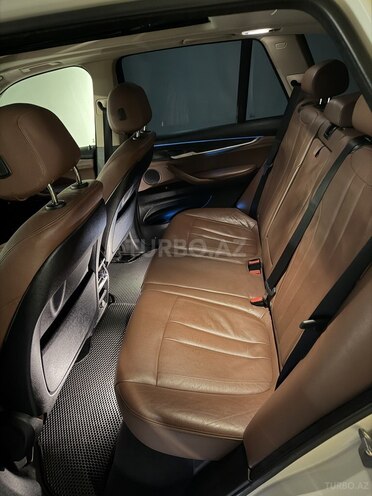 BMW X5-8