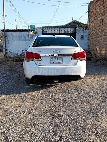 Chevrolet Cruze-10