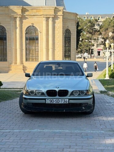 BMW 520-2