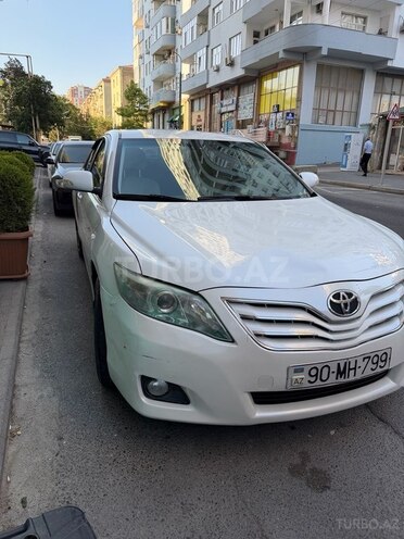 Toyota Camry-2