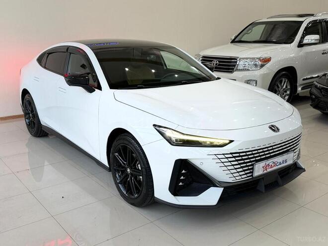 Changan Uni-V-5