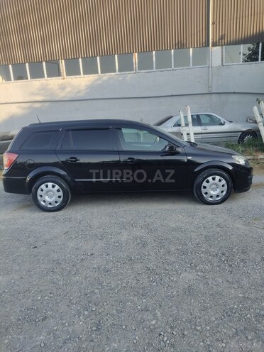 Opel Astra-2