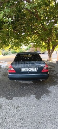 Mercedes C 200-2