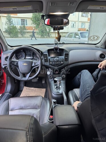 Chevrolet Cruze-10