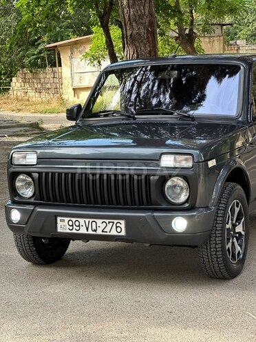 LADA (VAZ) Niva-15