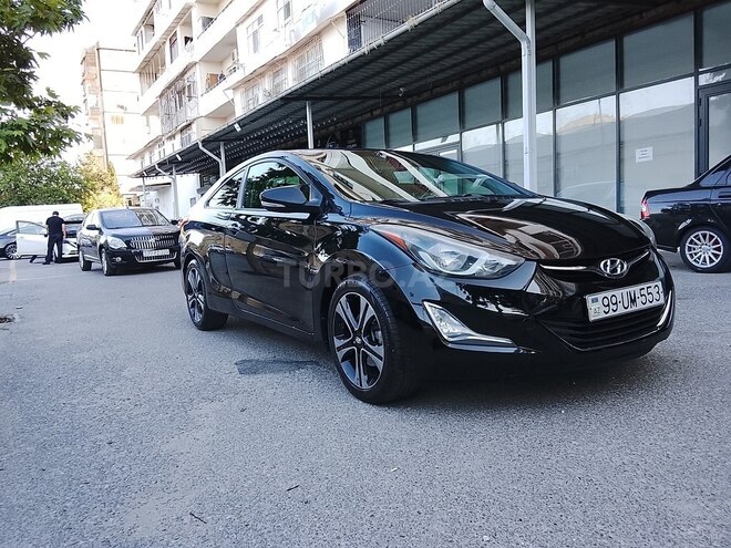 Hyundai Elantra-1