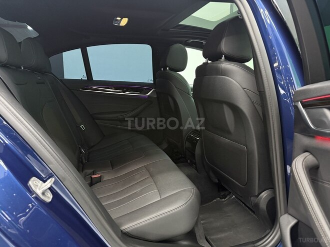 BMW 530-12