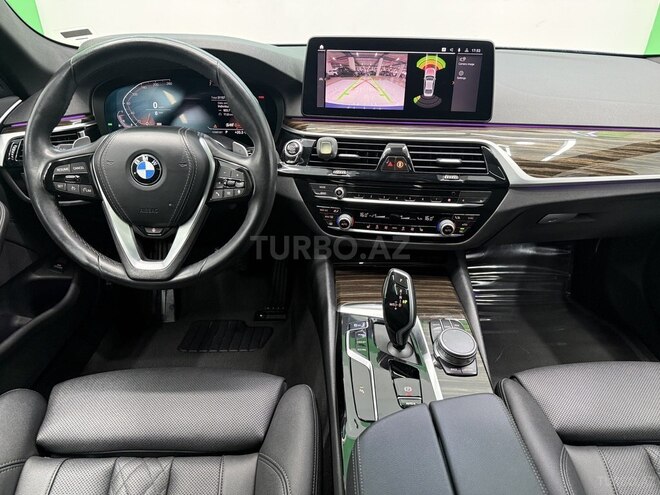 BMW 530-9