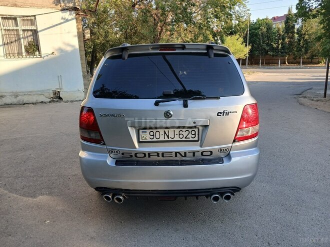 Kia Sorento-9