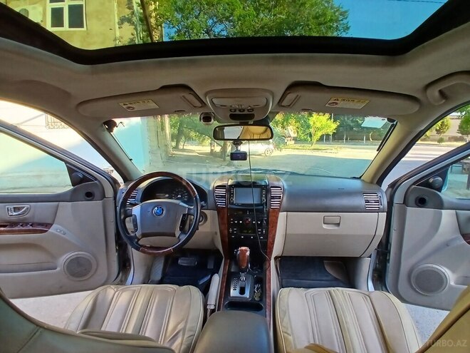 Kia Sorento-12