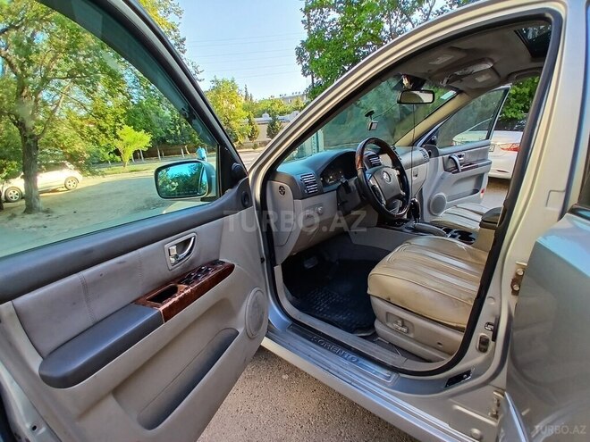 Kia Sorento-14