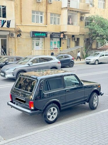 LADA (VAZ) Niva-14