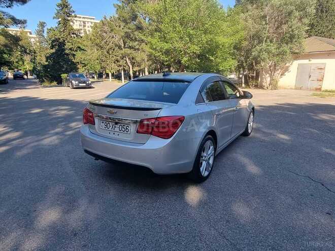 Chevrolet Cruze-5