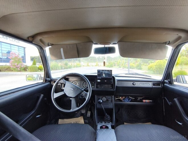 LADA (VAZ) 2107-4