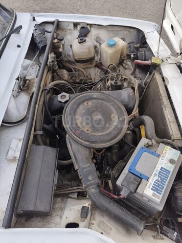 LADA (VAZ) 2107-8