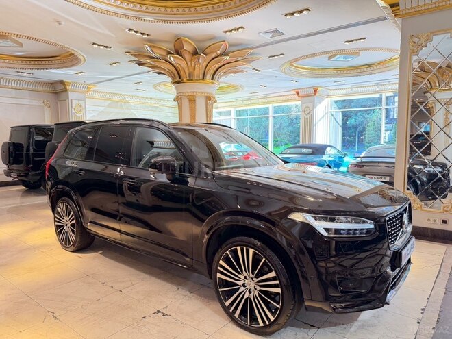 Volvo XC90-2