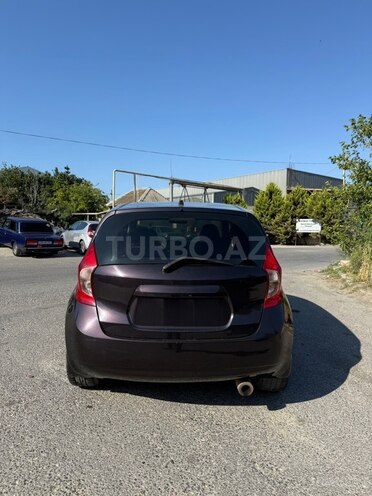 Nissan Note-2