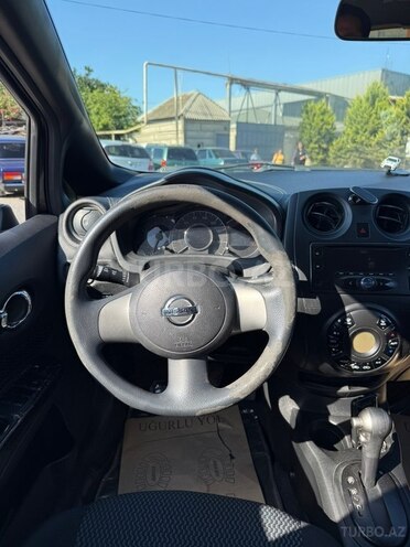 Nissan Note-7
