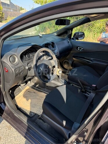 Nissan Note-8