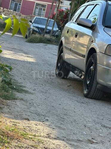 Opel Astra-10