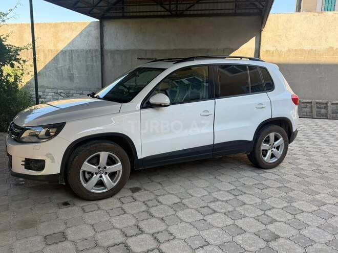 Volkswagen Tiguan-2