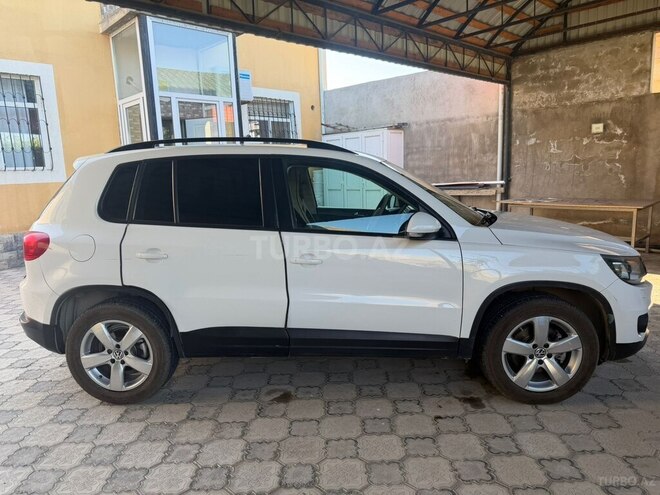 Volkswagen Tiguan-6