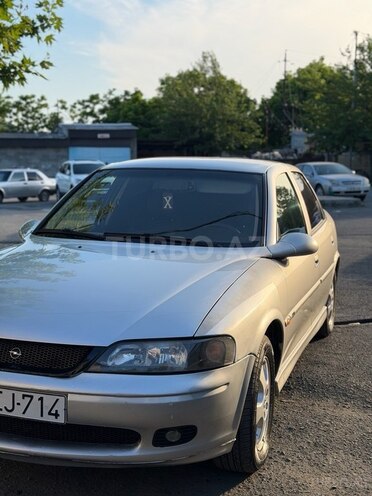 Opel Vectra-2