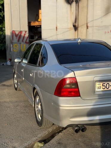Opel Vectra-7
