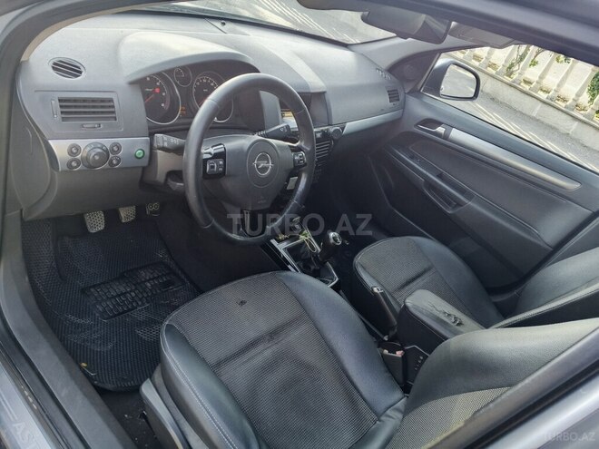 Opel Astra-7