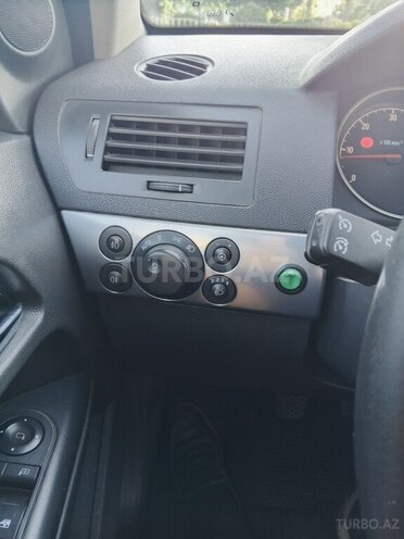 Opel Astra-18