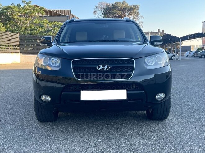 Hyundai Santa Fe-1