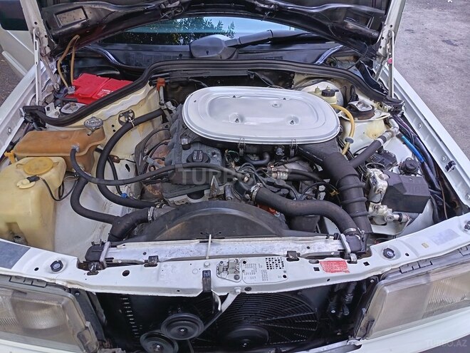 Mercedes 190-11