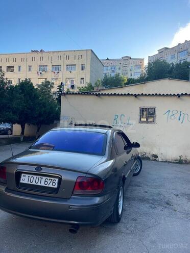Hyundai Sonata-5