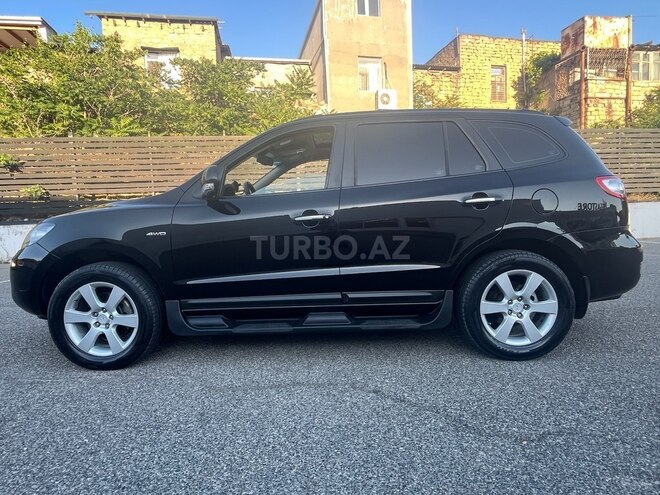 Hyundai Santa Fe-3