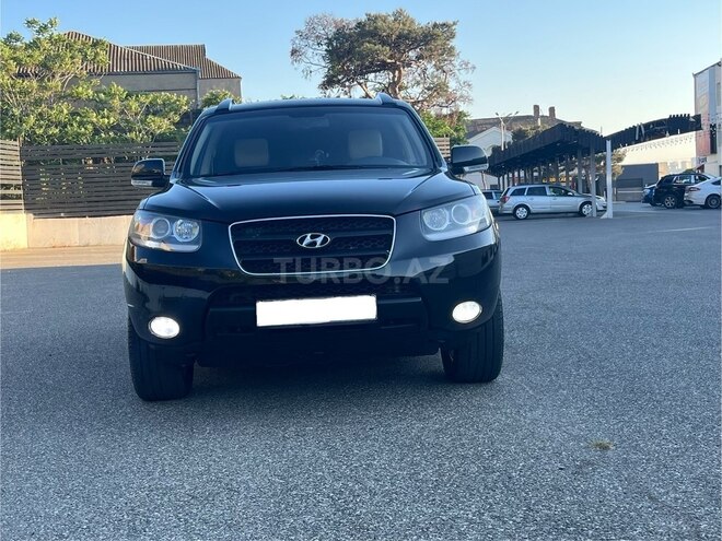 Hyundai Santa Fe-6