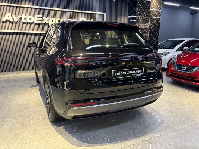 Geely Galaxy Starship 7-3
