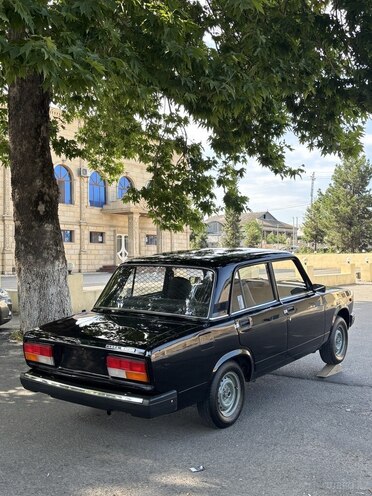 LADA (VAZ) 2107-5