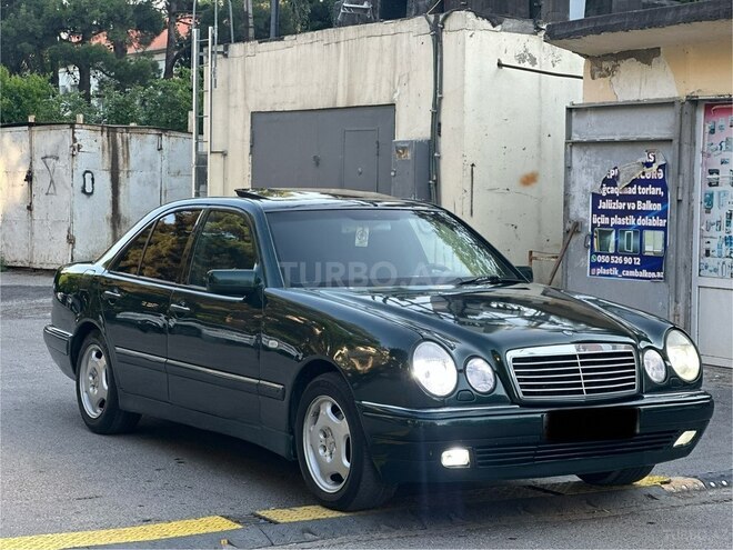 Mercedes E 240-14