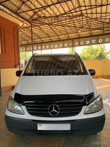 Mercedes Vito 111 CDI-1