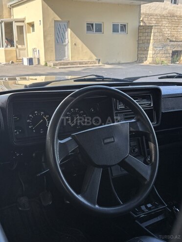 LADA (VAZ) 2107-9