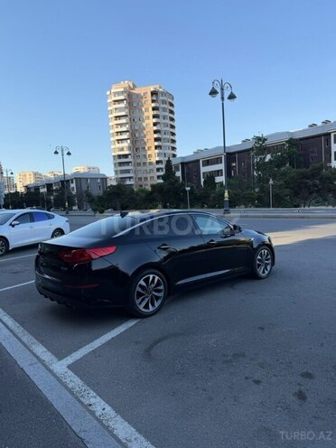 Kia Optima-4