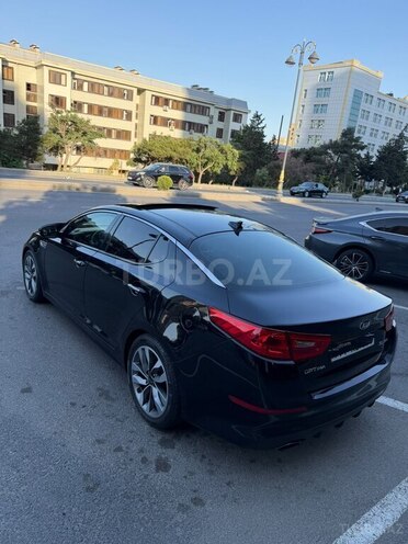 Kia Optima-5