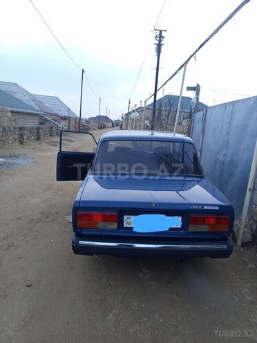 LADA (VAZ) 2107-2