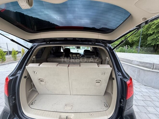 Hyundai Santa Fe-6