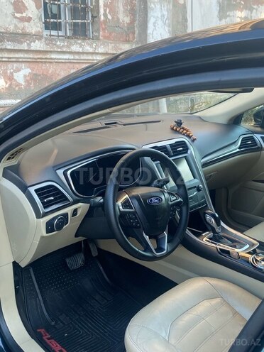Ford Fusion (North America)-13