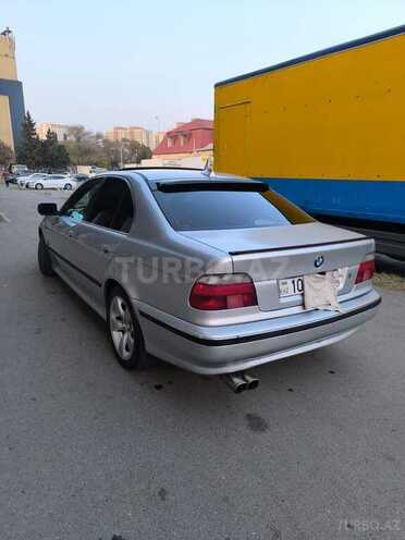 BMW 523-3